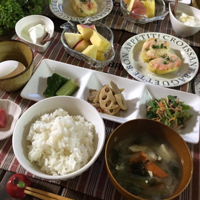 ちょこちょこおかずの朝ごはん♪