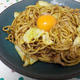 焼きそば・花かつお丁寧に煎り、調味料に一工夫で、絶品やきそばに。