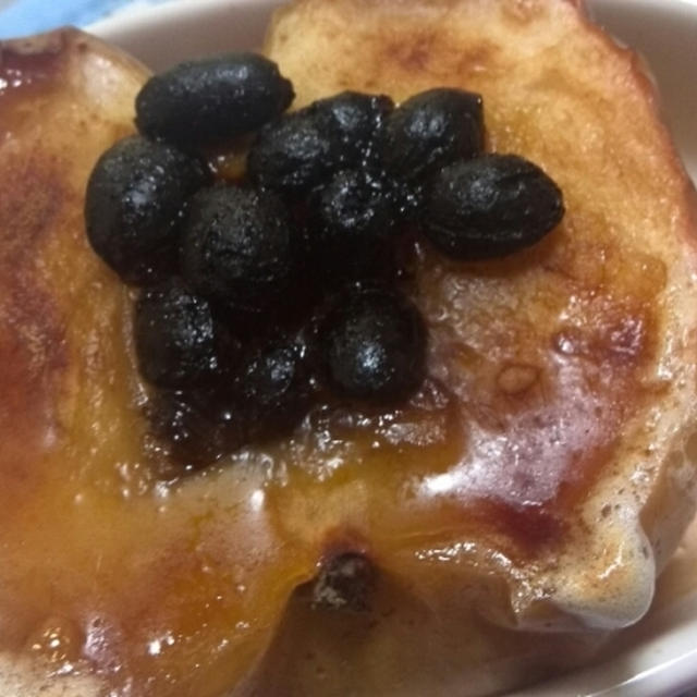 リンゴがいっぱいあるので焼きりんご。