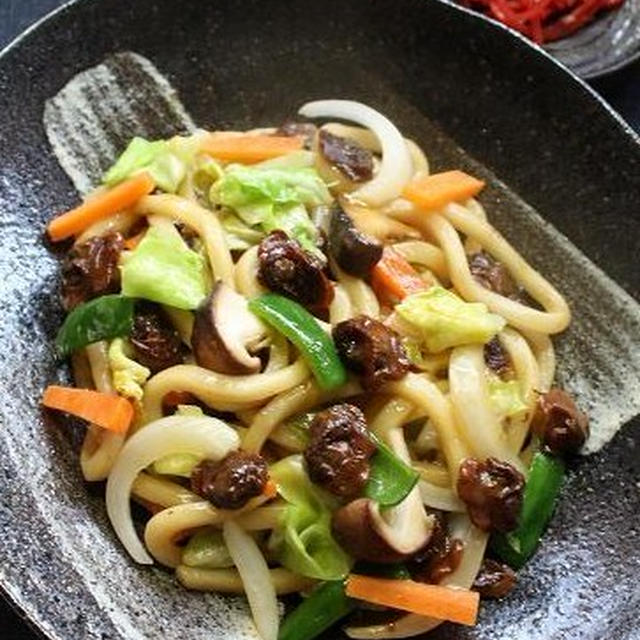 赤貝缶で焼きうどん