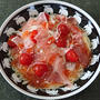 生ハムとミニトマトの冷製トマトスープパスタ