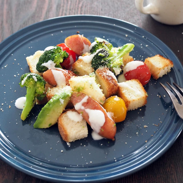 さっくり食パンでパンサラダ〜ヨーグルトドレッシング〜