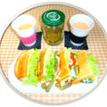朝食は、トーストサンド