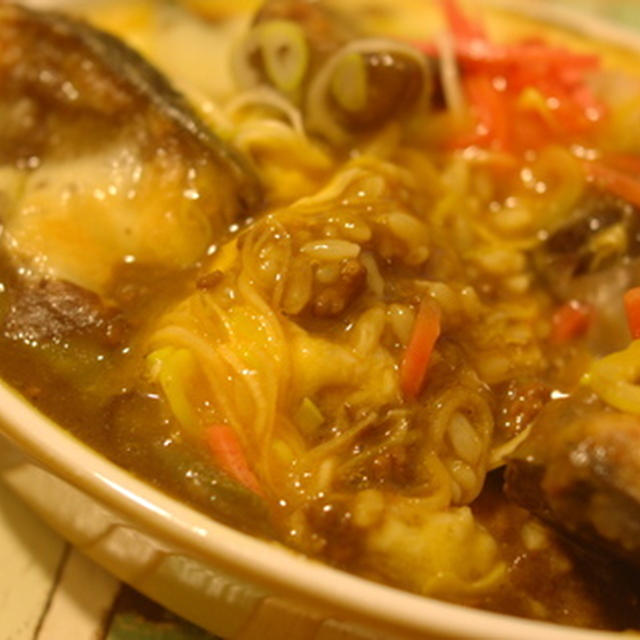 残ったカレーで！！ 焼きチーズ和風カレー