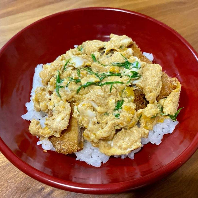 久しぶりの丼はカツとじ丼です♪