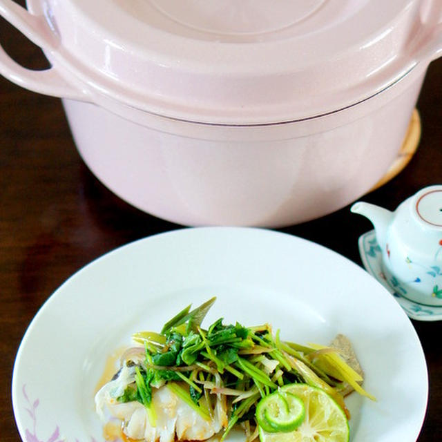バーミキュラを使用したレシピ開発 鱈の香味野菜蒸し♫