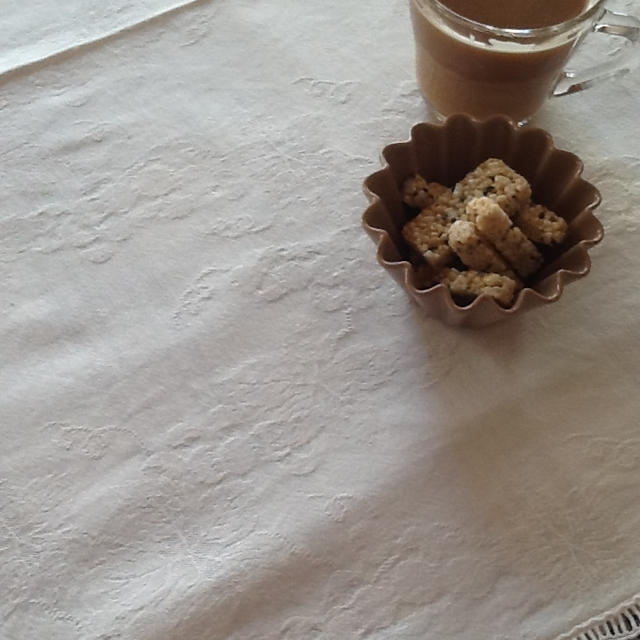 やっと冬物をだした日、＝夏物を片付けた日