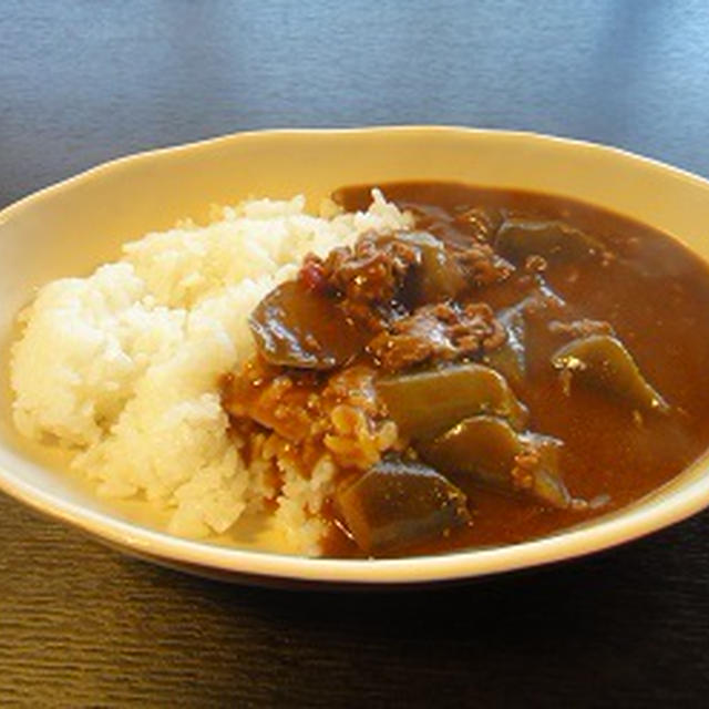 ４月１７日の夕飯　***　カレーライス　***