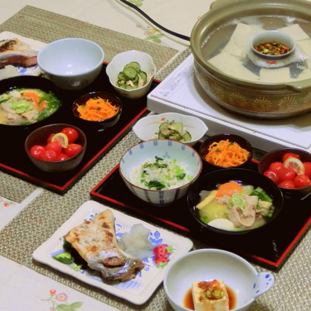 キュウリと茹で鶏のゴマ酢和え