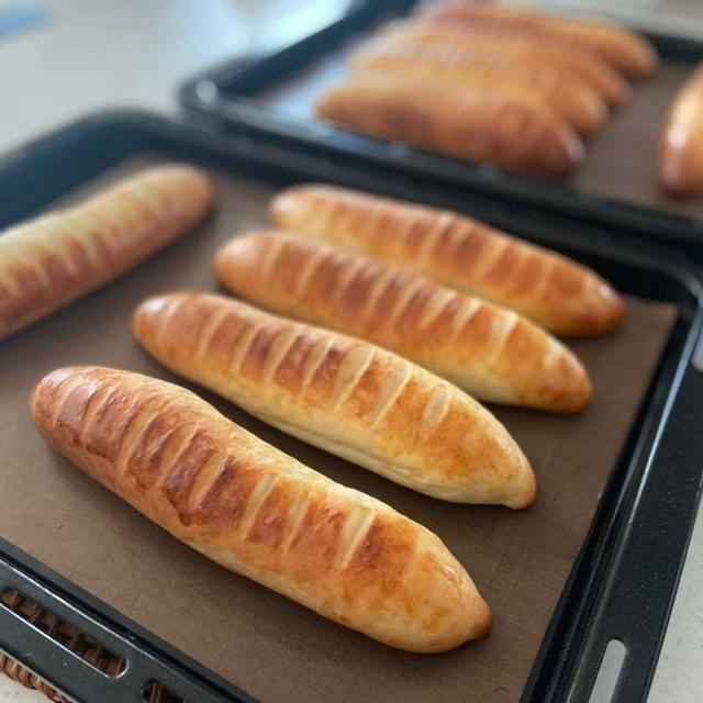 ヴィエノワ風でミルクバターとあんバター♡お知らせとドラマ