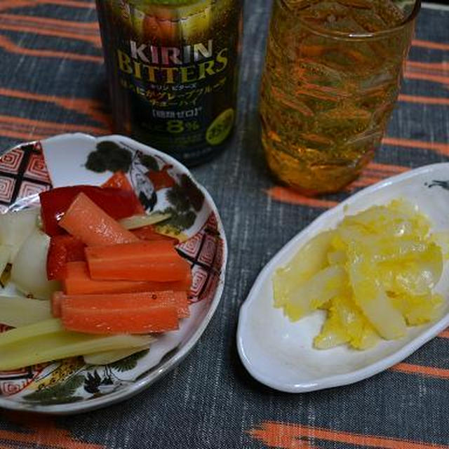 全体に赤茶色い。乙女酒場。