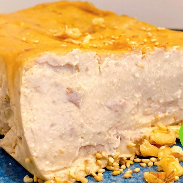 [濃厚、滑らかな、新食感]　〜タヒニと豆腐のビーガンチーズケーキ〜