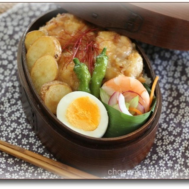 今日のお弁当（鶏天のピリ辛炒め丼弁当）