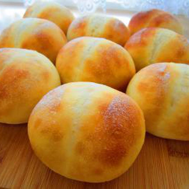ｶﾙﾋﾟｽﾐﾙｸﾊﾟﾝで蒸し鶏ﾀﾏｺﾞｻﾝﾄﾞ♪