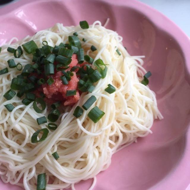 【おひとり様ごはん】ご飯がない〜これからの季節にも◎な和え麺♫胡麻タラコそうめん