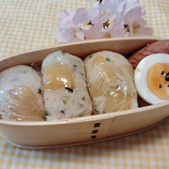 味付き数の子おにぎり弁当【おにぎり弁当】