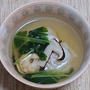 土瓶蒸しの中身、松茸とハモとエビと三つ葉の白だし煮