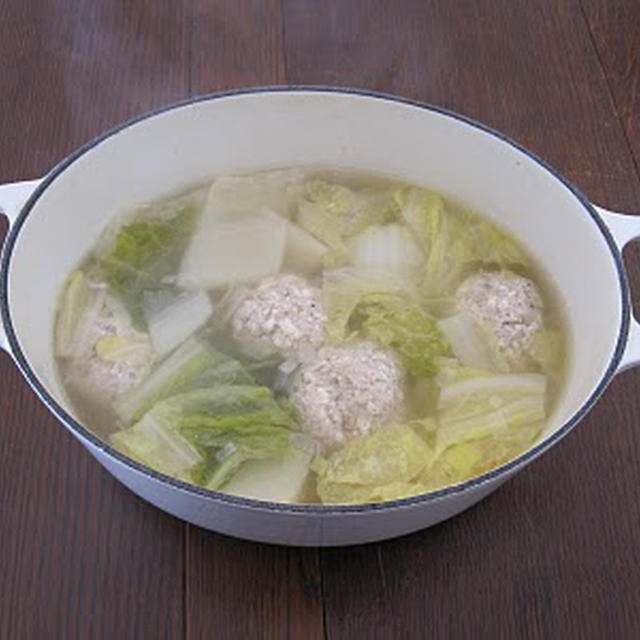 鶏だんご入り白菜スープ