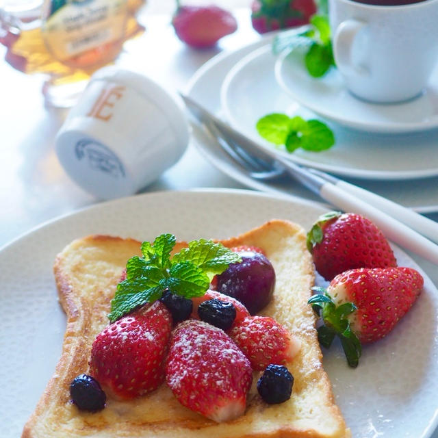 ♡フルーツたっぷりフレンチトースト♡卵液にたっぷり浸してしっとり美味しいです♡