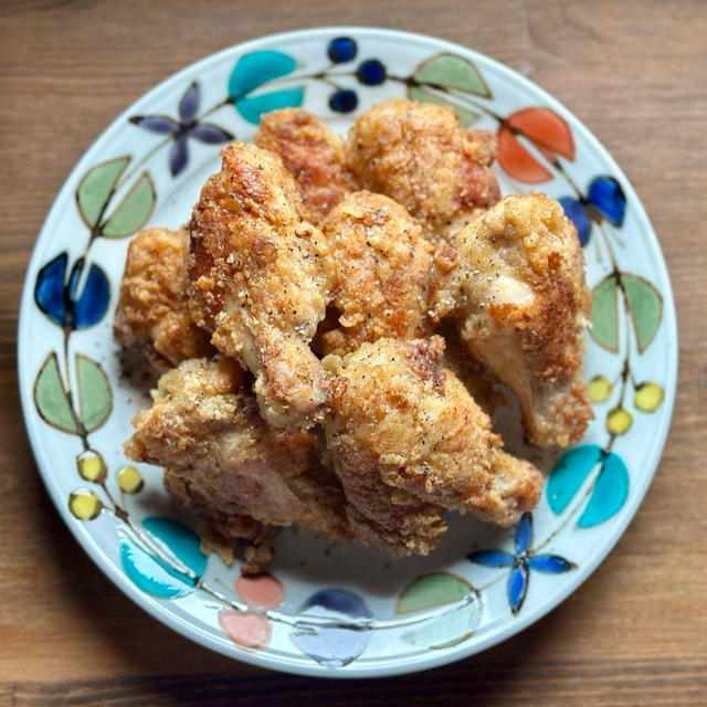 フライド風手羽元  と  我が家のミニトマト。