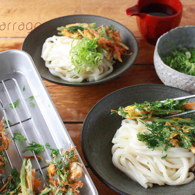 サックサク！！人参葉の天ぷらうどんで簡単ランチ。野菜かきあげの失敗しないコツ！