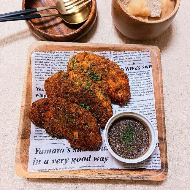 青のりの風味が食欲をそそる鶏ササミフライ