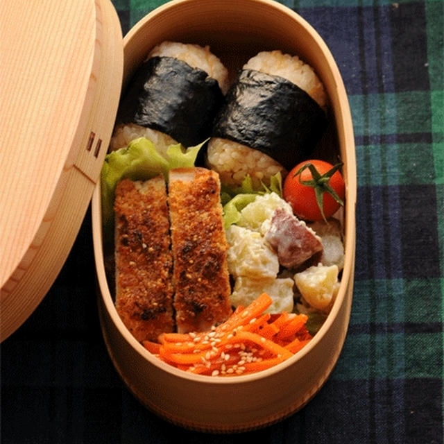 お肉メインのお弁当　２日分