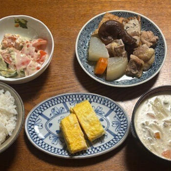 鶏もも肉と野菜と厚揚げの煮物