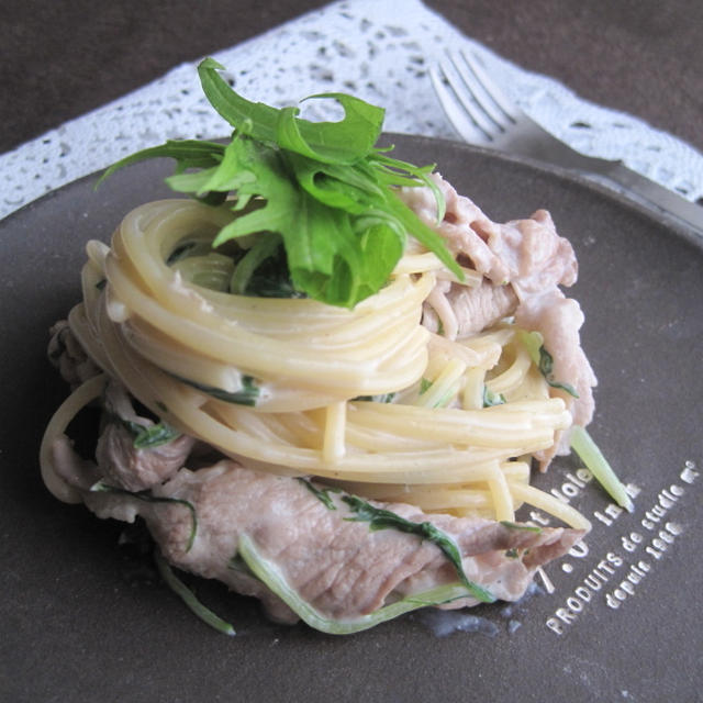 水菜と豚肉の和風豆乳クリームパスタ