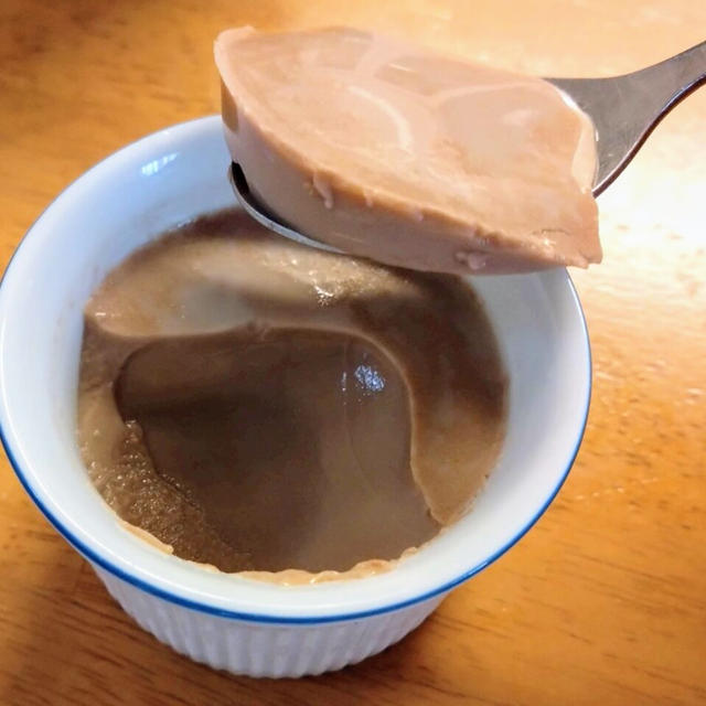 ソイプロテインで作る！ココア風味のヘルシープリン【簡単・高たんぱく】