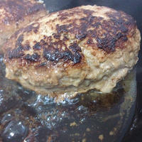 豚肉100% ハンバーグ