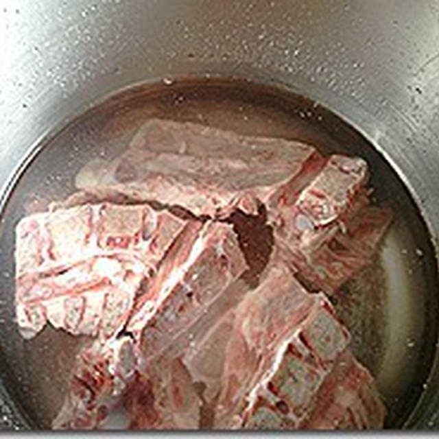 とんこつスープを作ったのです（材料費130円）