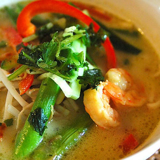 シンガポール麺：ラクサ（Laksa）