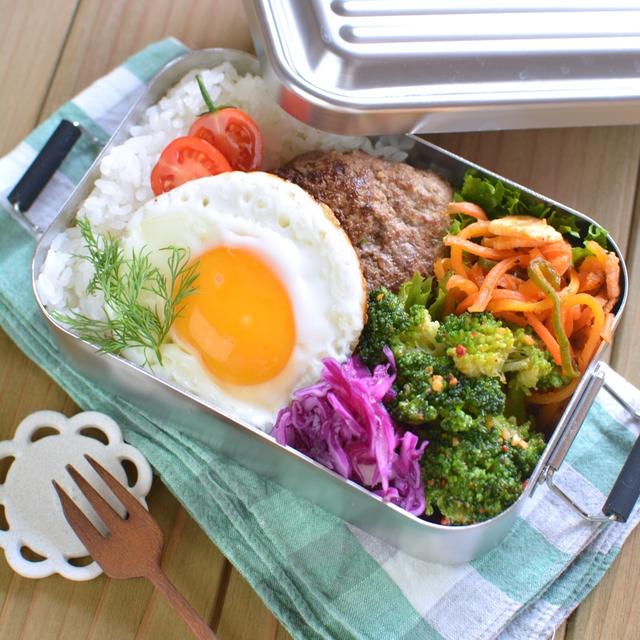 ロコモコ丼弁当