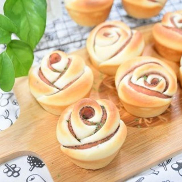 【おうちパン】ハムでローズパン