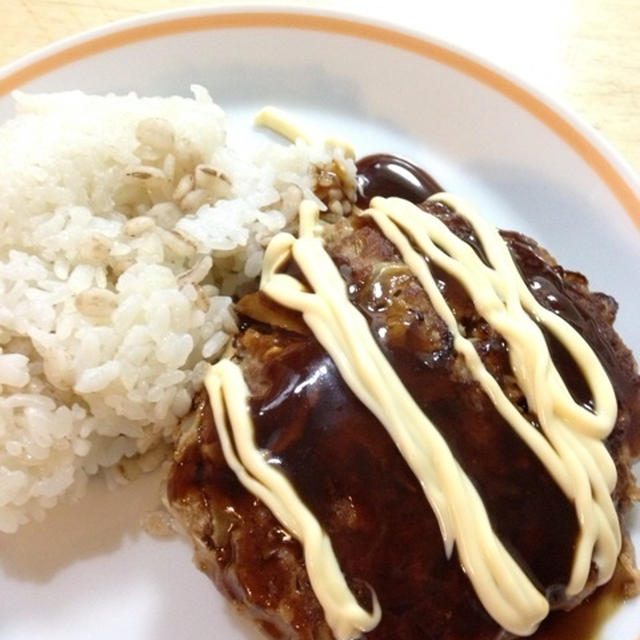キャベツどっさりハンバーグ
