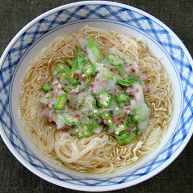 梅オクラおろし載せぶっかけそうめん