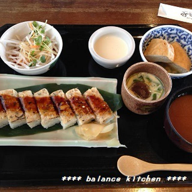 伊勢神宮　おすすめグルメ①。赤福以外のお餅や豆腐・穴子料理など。