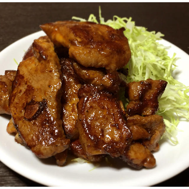 トンテキ（味付き肉）