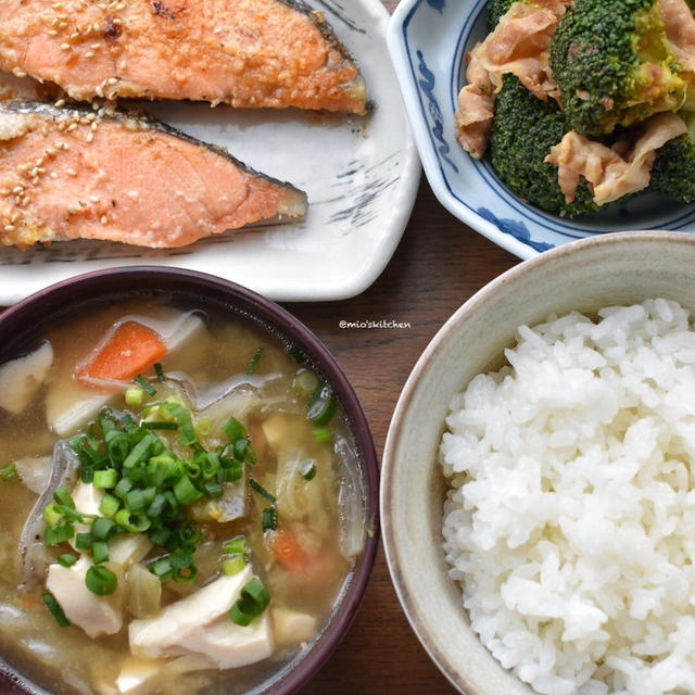 ♡今日のお昼ごはん♡豚バラとブロッコリーの甘味噌炒め♡レシピあり♡