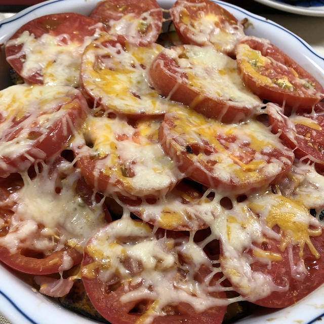 今日の料理♡トマトのオーブン焼き