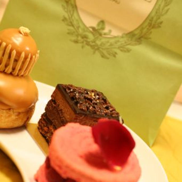 美味ケーキの為なら。。。（ラデュレ）