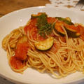 フェンネルを添えたズッキーニのトマトパスタ
