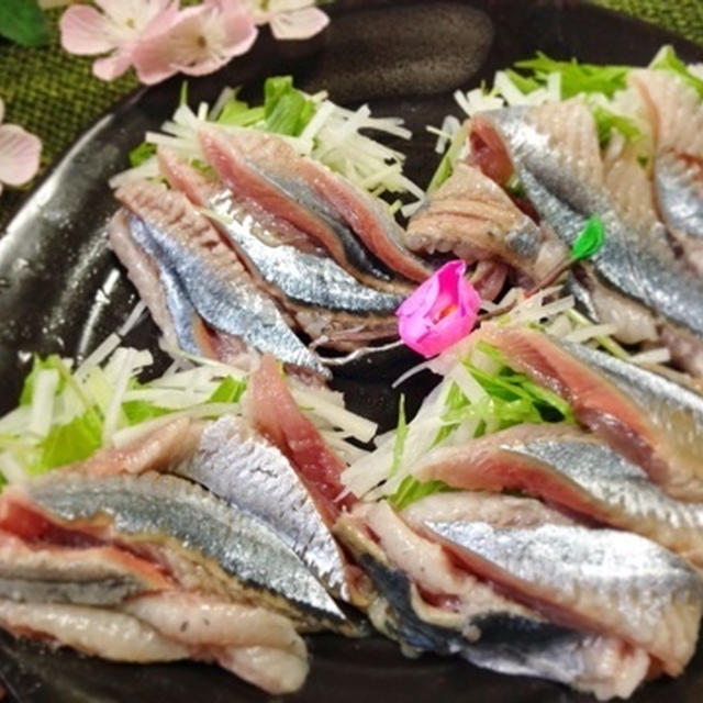 秋刀魚のお刺身 と 栗ご飯