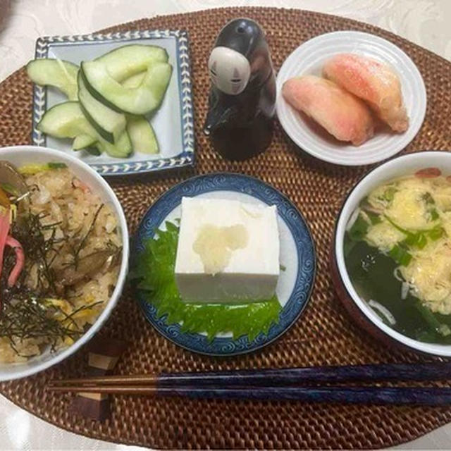 土用の丑の日の食卓は、ウナギの混ぜ寿司