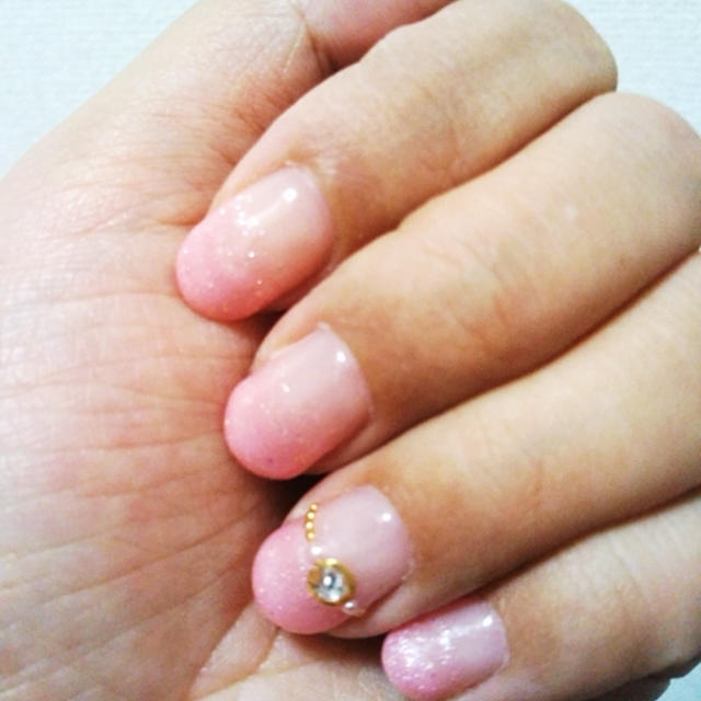 ネイル☆子連れネイルサロンで桜色ネイル