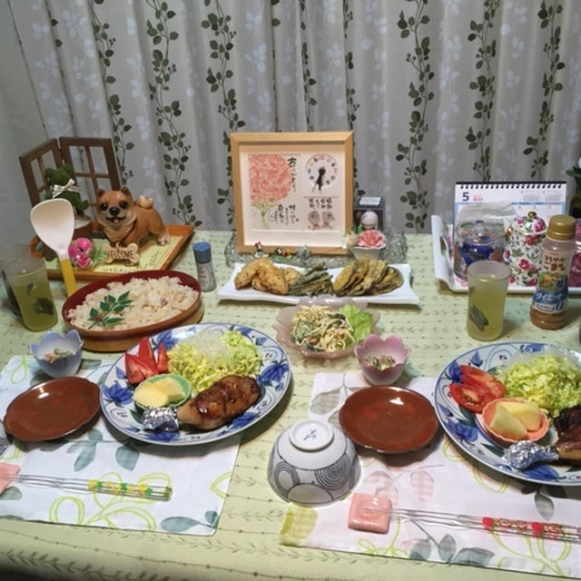 チキンレッグ焼き&天使の羽根の跡？は何年経っても健在なり〜