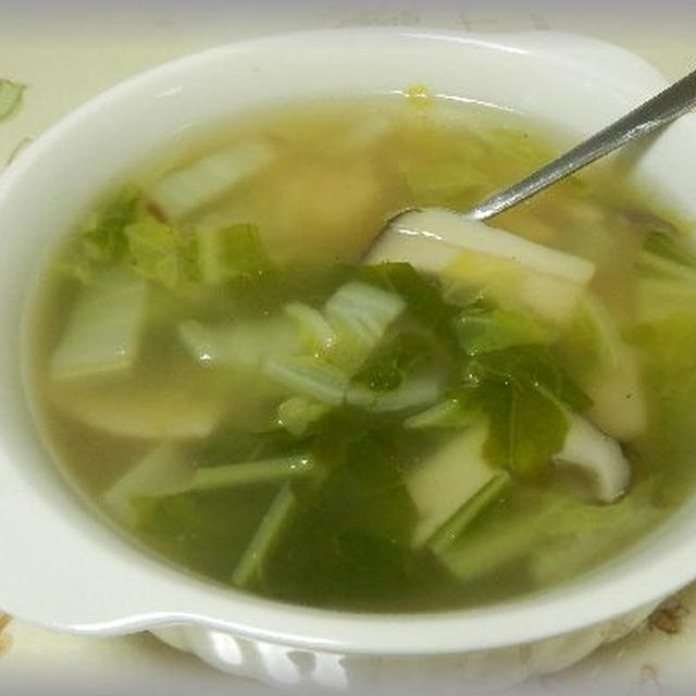白菜とエリンギのスープ