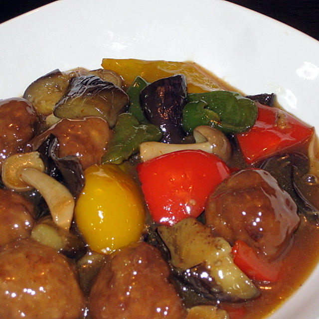 肉団子とパプリカの中華あんかけ