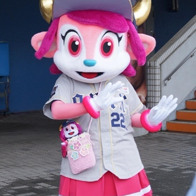ベルたそは誰が見ても超かわいい、しかし「ちょっとダメ」なブルくんに惹かれるのはオレンジ色の誰かに似ているからかも（15/6/27,ﾊﾟﾘｰｸﾞ公式戦ﾛｯﾃVSｵﾘｯｸｽ@QVC）